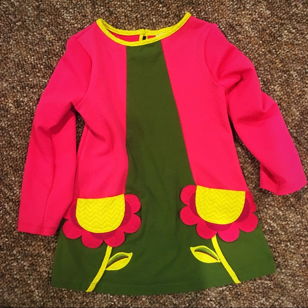 Adorable Emily Rose tunic size 6